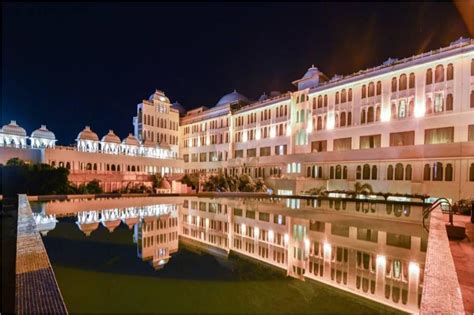 Find Casino Hotels & Resorts in Udaipur .
